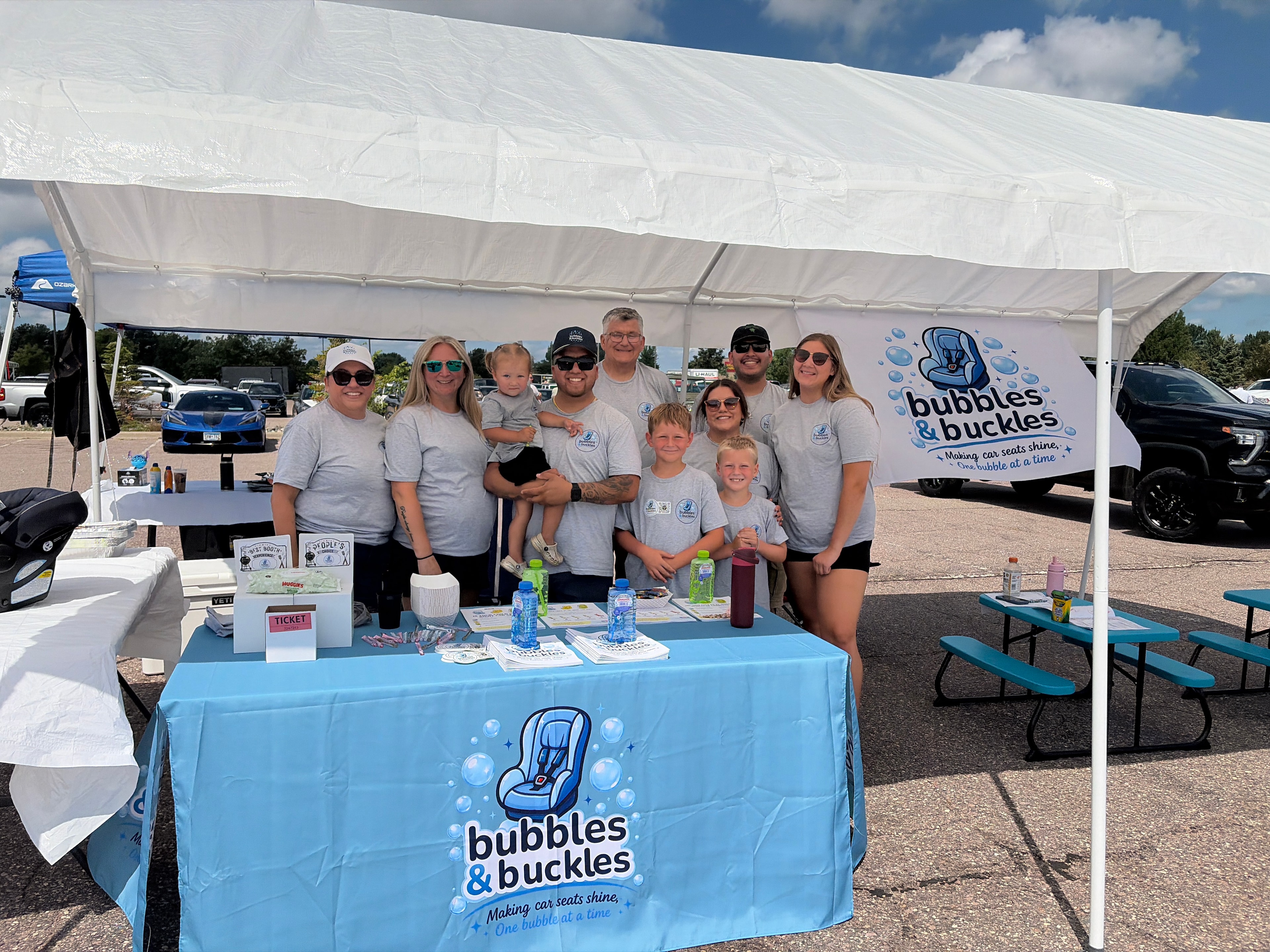 Bubbles & Buckles™ family at a Minnesota community event